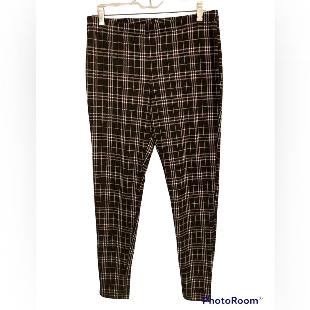 Forever 21 size L plaid leggings Ladies